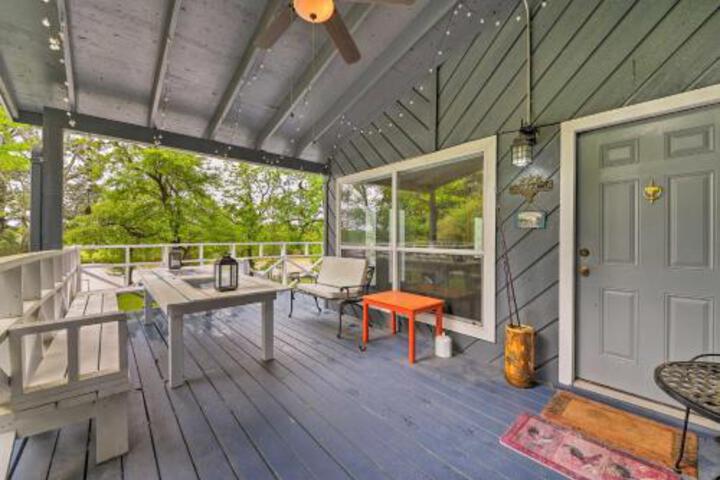 Goodrich Private Lake House W / Dock & Firepit - thumb 3