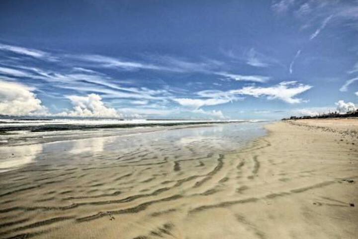 New Smyrna Beach Home W / Deck & Beach Access! - thumb 0