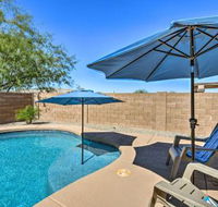 Gold Canyon Home w / Pvt Pool  Spacious Patio - Accommodation Dallas