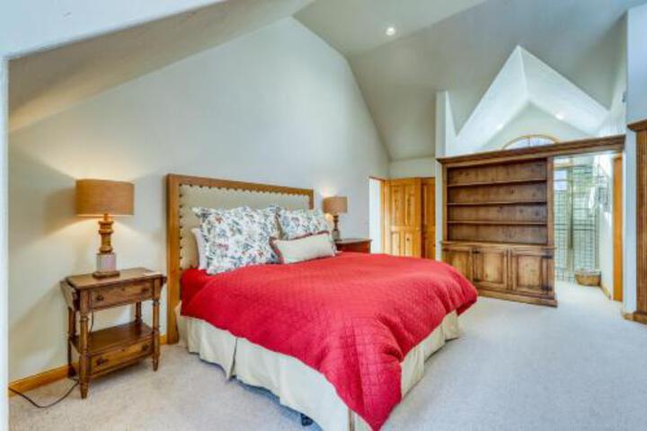 Lane Ranch Mountain Retreat - thumb 1