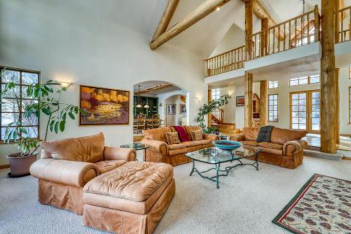 Lane Ranch Mountain Retreat - thumb 4