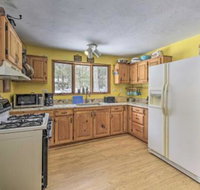 Robins Nest Cottage w / Hot Tub Near Lake - Accommodation Dallas