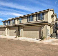 Upscale Townhome w / Pool Near St. George & Zion - Accommodation Dallas