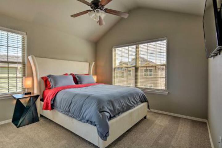 Newly Built Townhome 3 Mi. To UARK Campus! - thumb 4