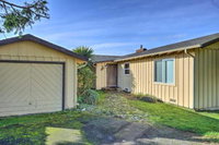 Coastal Smith River Cottage w / Ocean Views