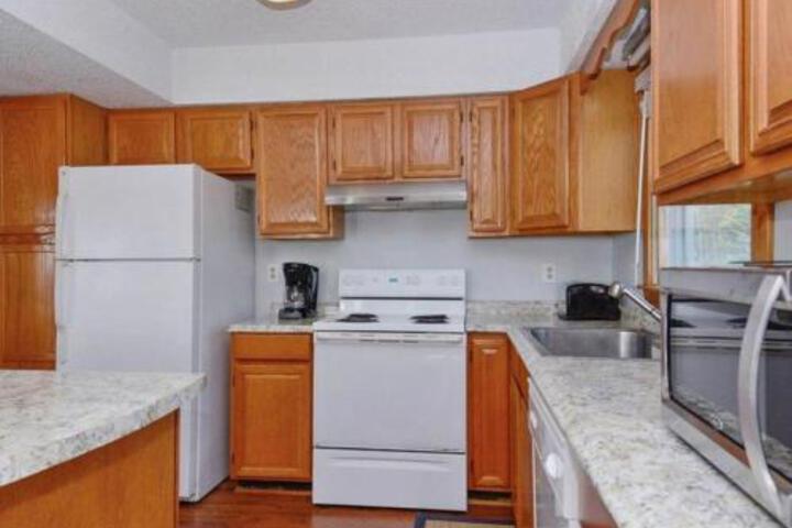 SV133 BERRY By THE BAY - thumb 4