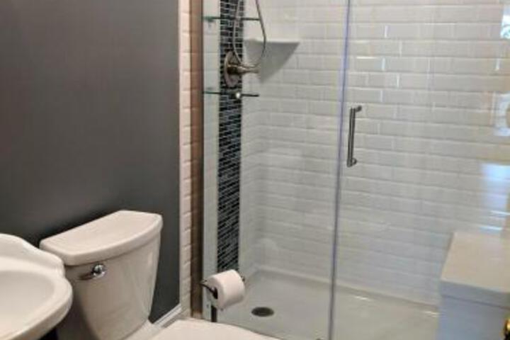 SV133 BERRY By THE BAY - thumb 1