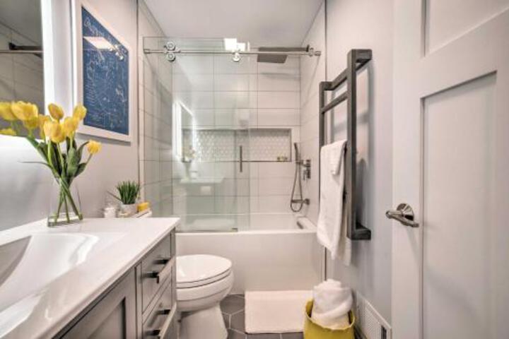 Open Concept Ann Arbor Home 2 Mi To U Of M! - thumb 4