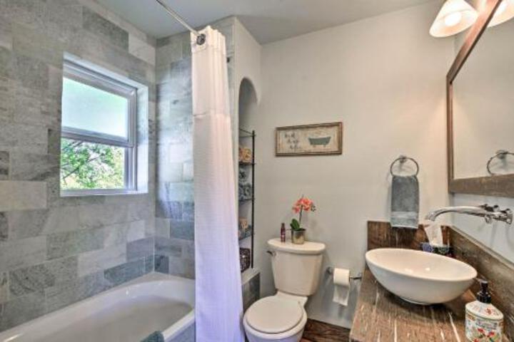 Cozy Home With Media Room 11 Min Walk To Taos Plaza - thumb 0