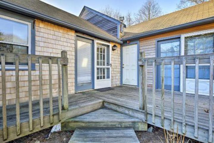 Cozy S. Yarmouth Home Near Parker River Beach - thumb 0