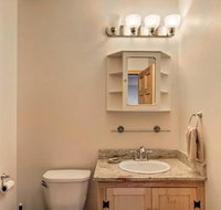 Waterfront Alburgh House on Lake Champlain - Accommodation Dallas