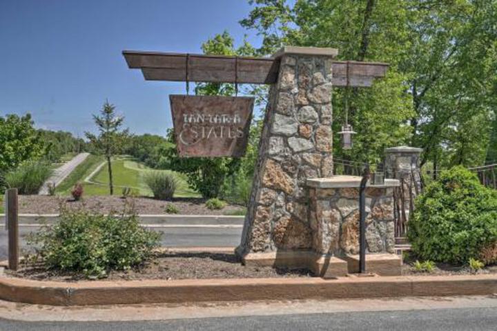 Margaritaville Resort Home W / Lake View Deck! - thumb 3