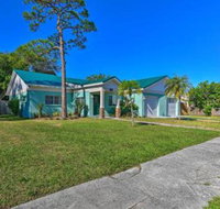 Coastal Bradenton Retreat with Pool & Fire Pit! - Accommodation Dallas