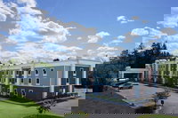 Hampton Inn  Suites Berkshires-Lenox