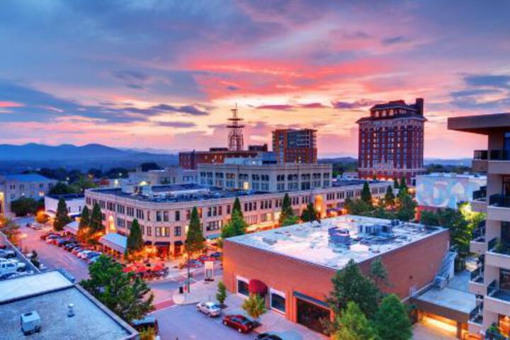 5 Star Luxurious Urban Loft Apartment In The Heart Of Asheville Condo - thumb 0
