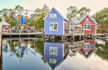 Turnberry 8546- 3BR 2BA - - thumb 0