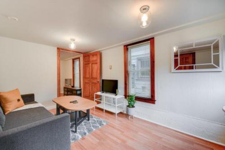 Welcoming & Friendly 2BR APT In Central Oakland Apts - thumb 3