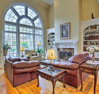 Private Forest Mansion w / Movie Theatre  Gym - Accommodation Dallas