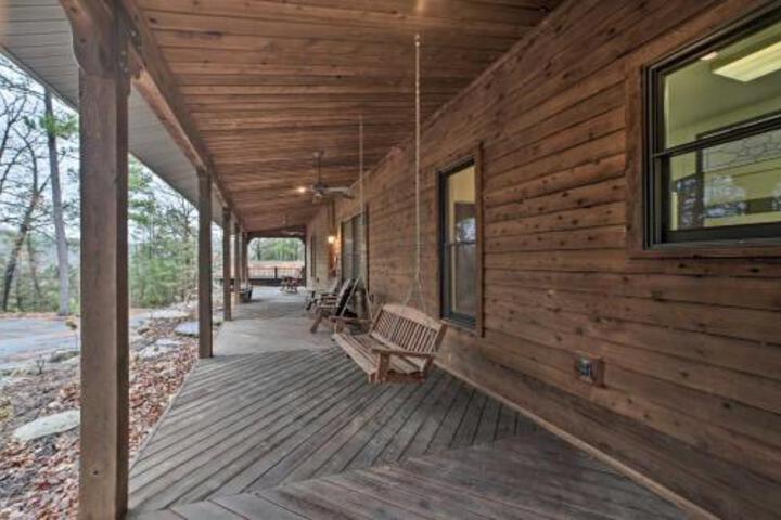 Luxe Beaver Lake Living W / Private Shoreline! - thumb 4