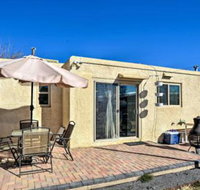 Vibrant ABQ Adobe Den with Patio Walk to Park! - Accommodation Dallas