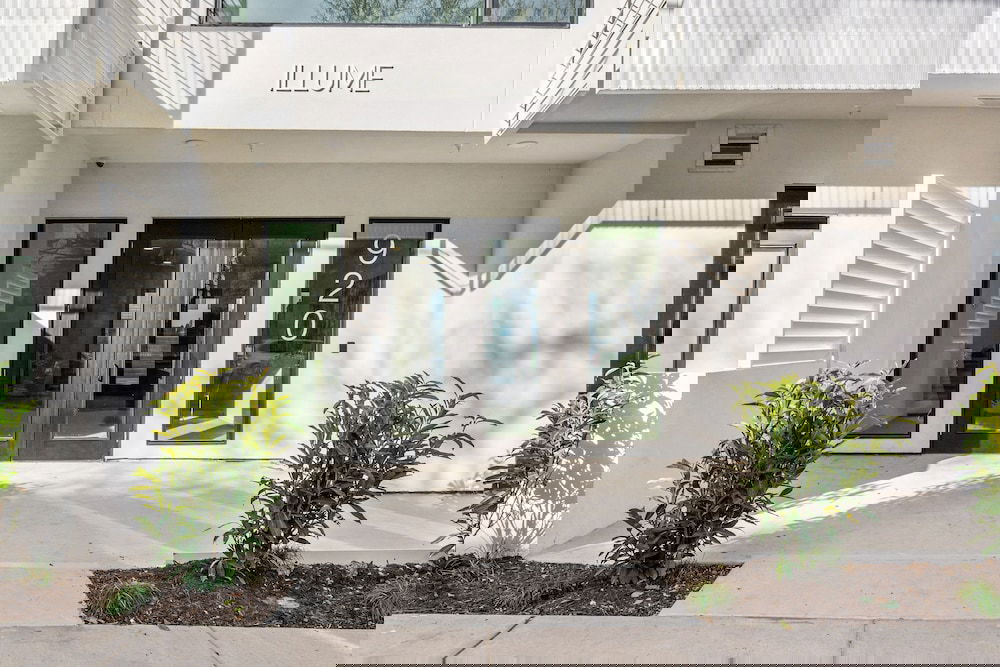 Lllume Urban Oasis Styled By Genevieve Gorder 2 Bedroom Condo - thumb 1