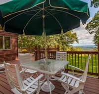 Family Home with Deck Near Minnewaska State Park - Accommodation Dallas
