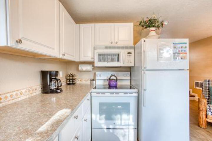 Lewis & Clark Houses - thumb 1