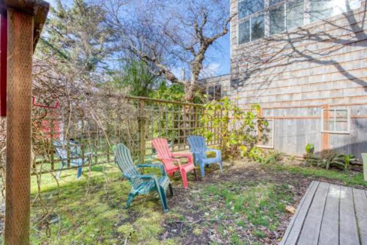 Lewis & Clark Houses - thumb 3