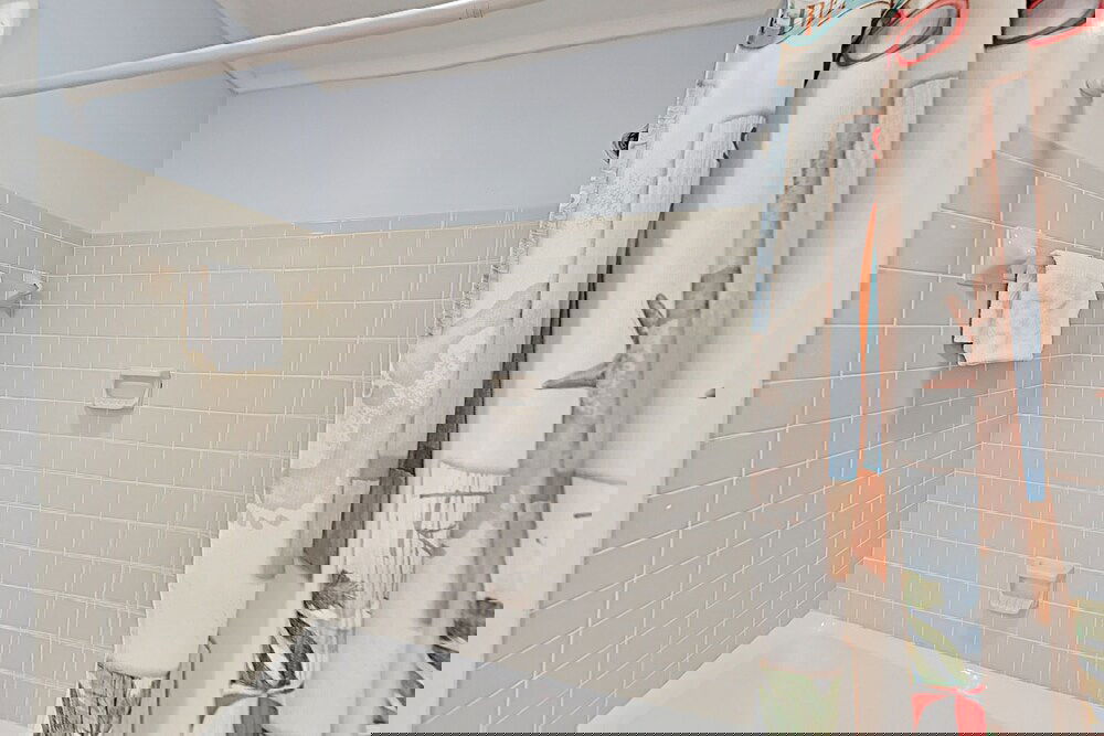 New Listing! Updated All Suite Tennis Pool 3 Bedroom Condo - thumb 3