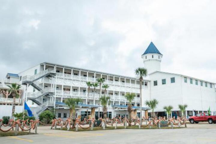 Edgewater Escape Condo - thumb 6