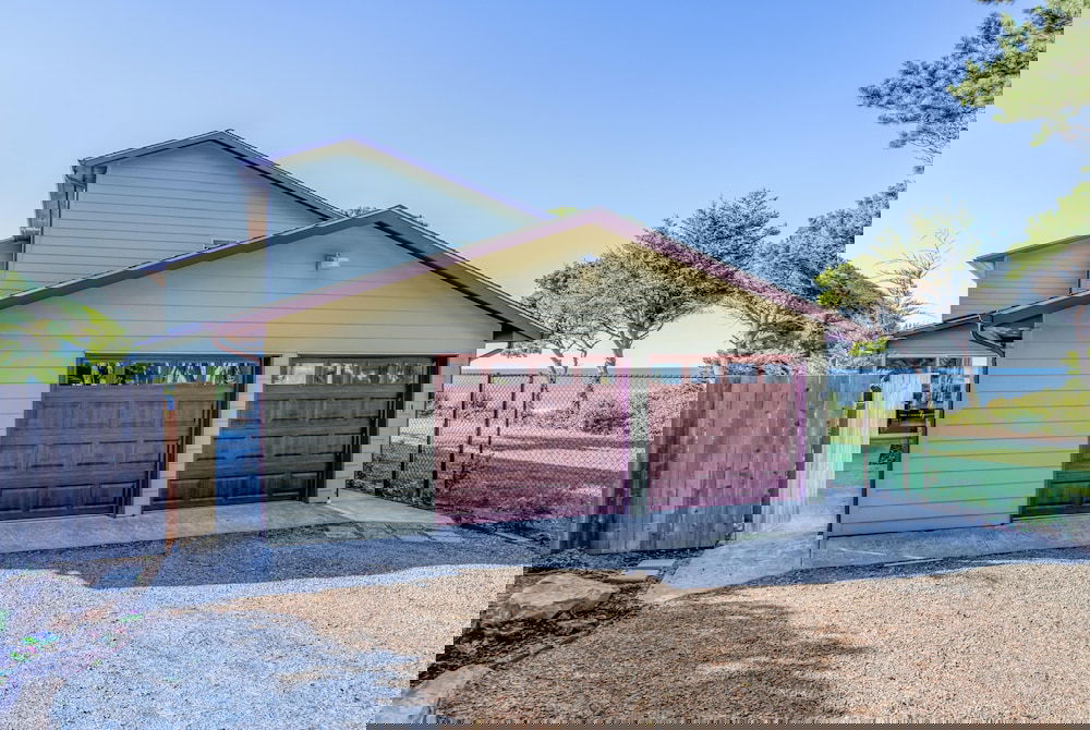 Pacific Drift - thumb 2