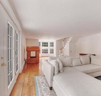 1795 Farmhouse - Accommodation Dallas