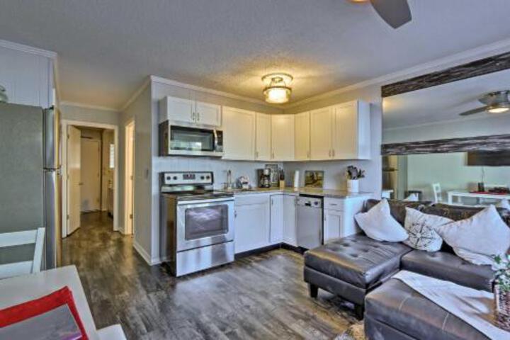 Hilton Head Haven With Pool Walk To Coligny Beach! - thumb 5