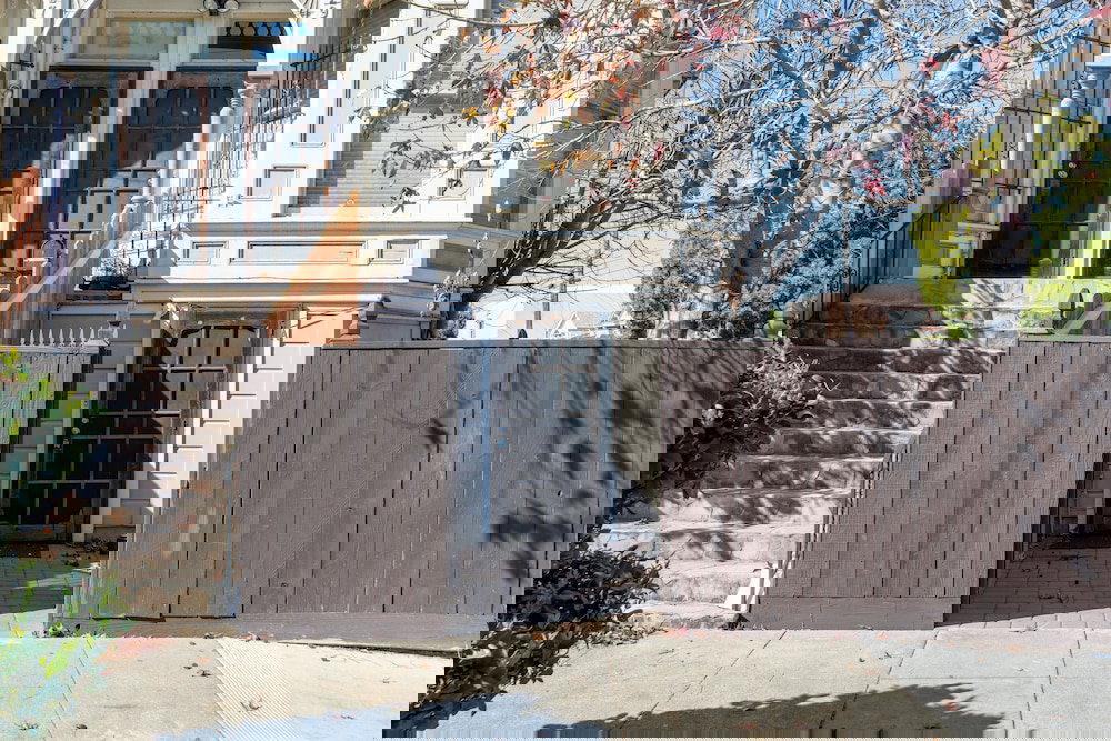 Bright & Spacious One Bedroom Apartment - thumb 1