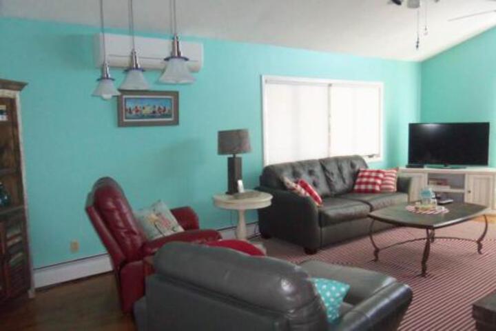 Cherry Fish North - thumb 5