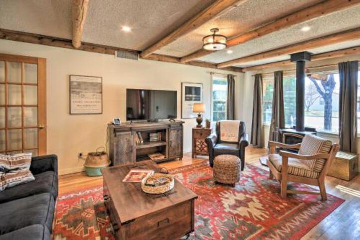 Fam Friendly Clovis Hideaway With Yard & Pergola - thumb 0