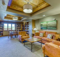 Trailhead Lodge #201 - Accommodation Dallas