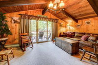 15 Merrimeeting Chalet