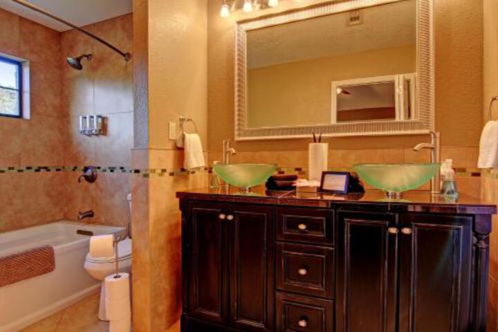 Mary Millsap Vacation House On Heart Of Texas 55 Acre Ranch - thumb 5