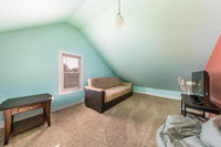 The Brooklyn Estate  Cottage