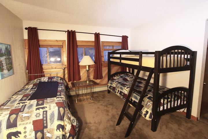 113a Wptc Cranmer Rd 2 Bedroom Condo - thumb 3