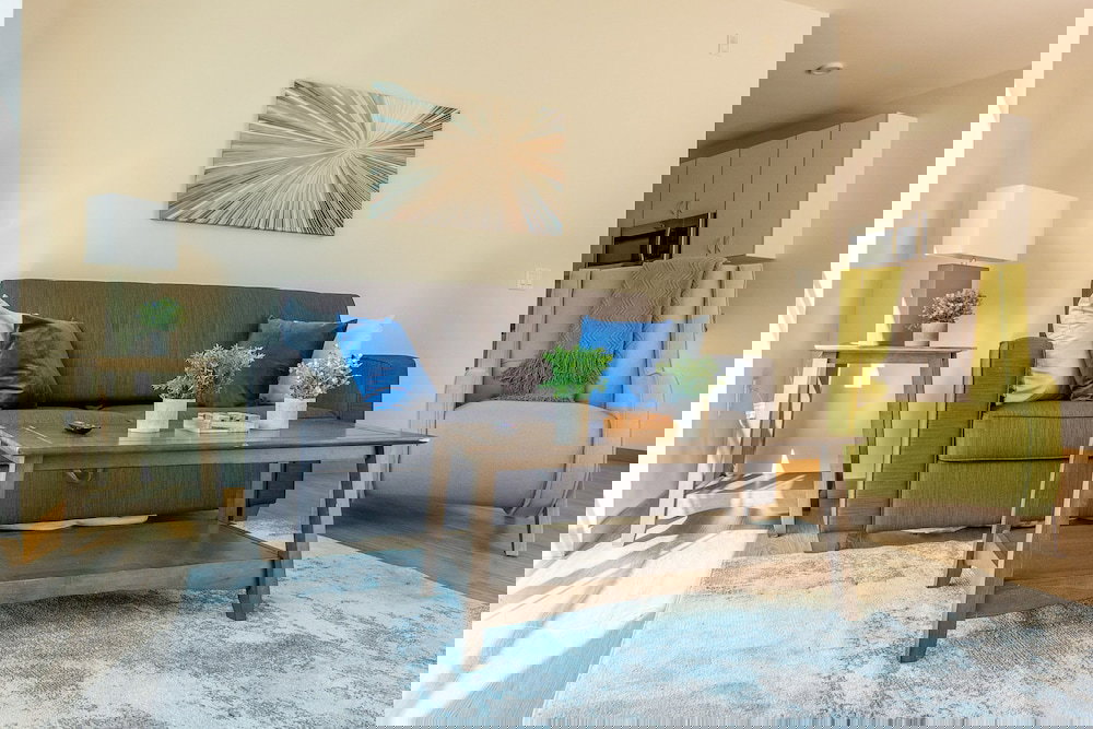 Frontdesk - Rhythm Apts East Side Riverwalk District MKE - thumb 3