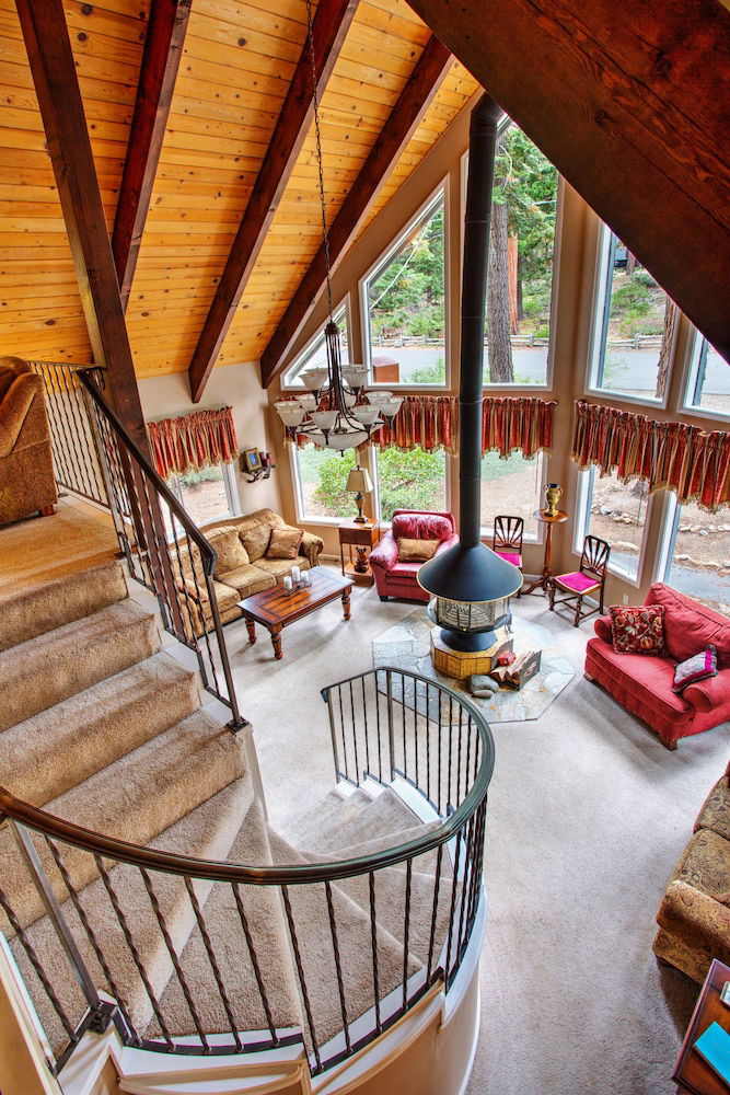 Lloyds Lodge Vacation Rental 5 Bedroom Home By Redawning - thumb 3