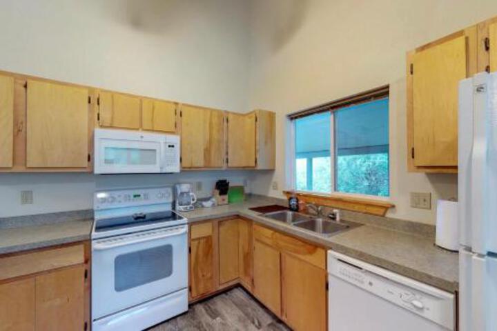 The Great Escape In Gunnison - thumb 0