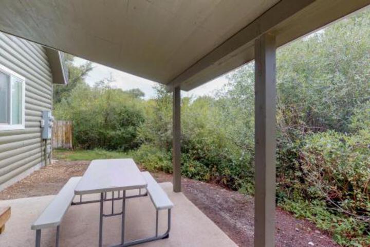 The Great Escape In Gunnison - thumb 1