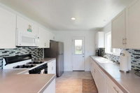 Contemporary Cottage