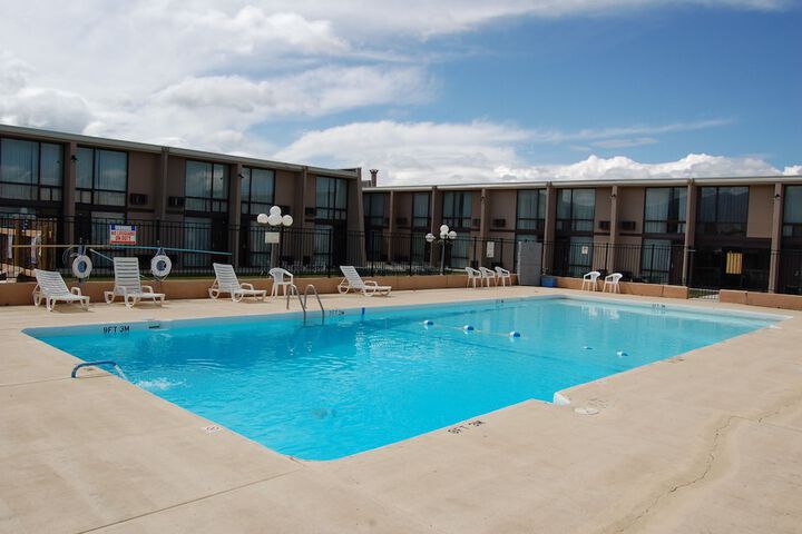 Quality Inn Taos - thumb 5