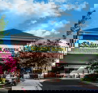 Quality Suites Lake Wright - Norfolk Airport - Accommodation Dallas