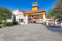 Rodeway Inn  Suites Humble TX