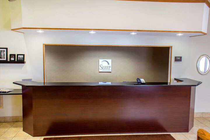 Sleep Inn & Suites - thumb 5